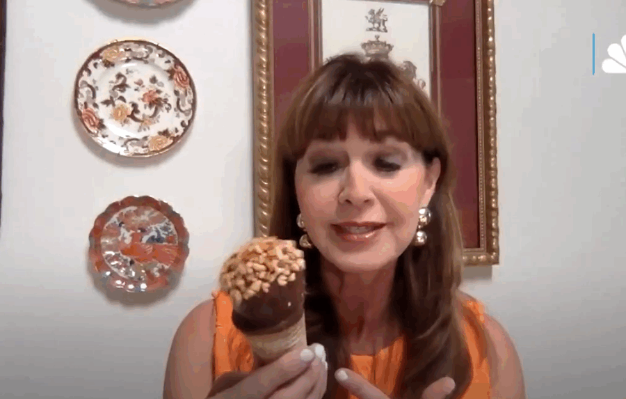 how to eat ice cream - etiquette